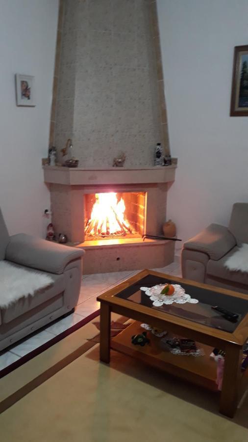 Luxury Dennis Home Sarandë エクステリア 写真