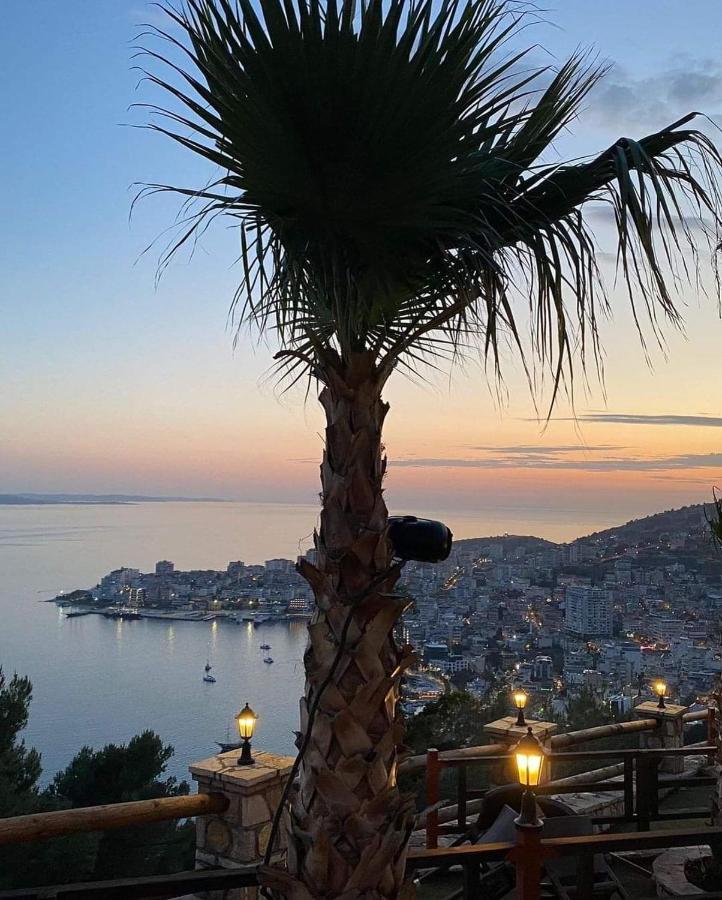 Luxury Dennis Home Sarandë エクステリア 写真
