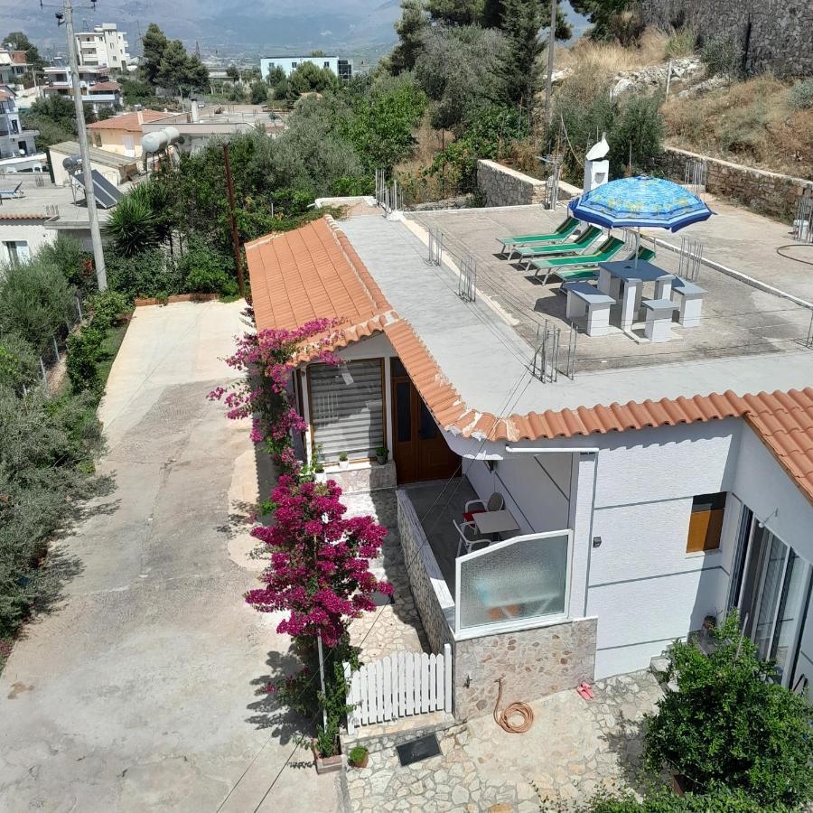 Luxury Dennis Home Sarandë エクステリア 写真