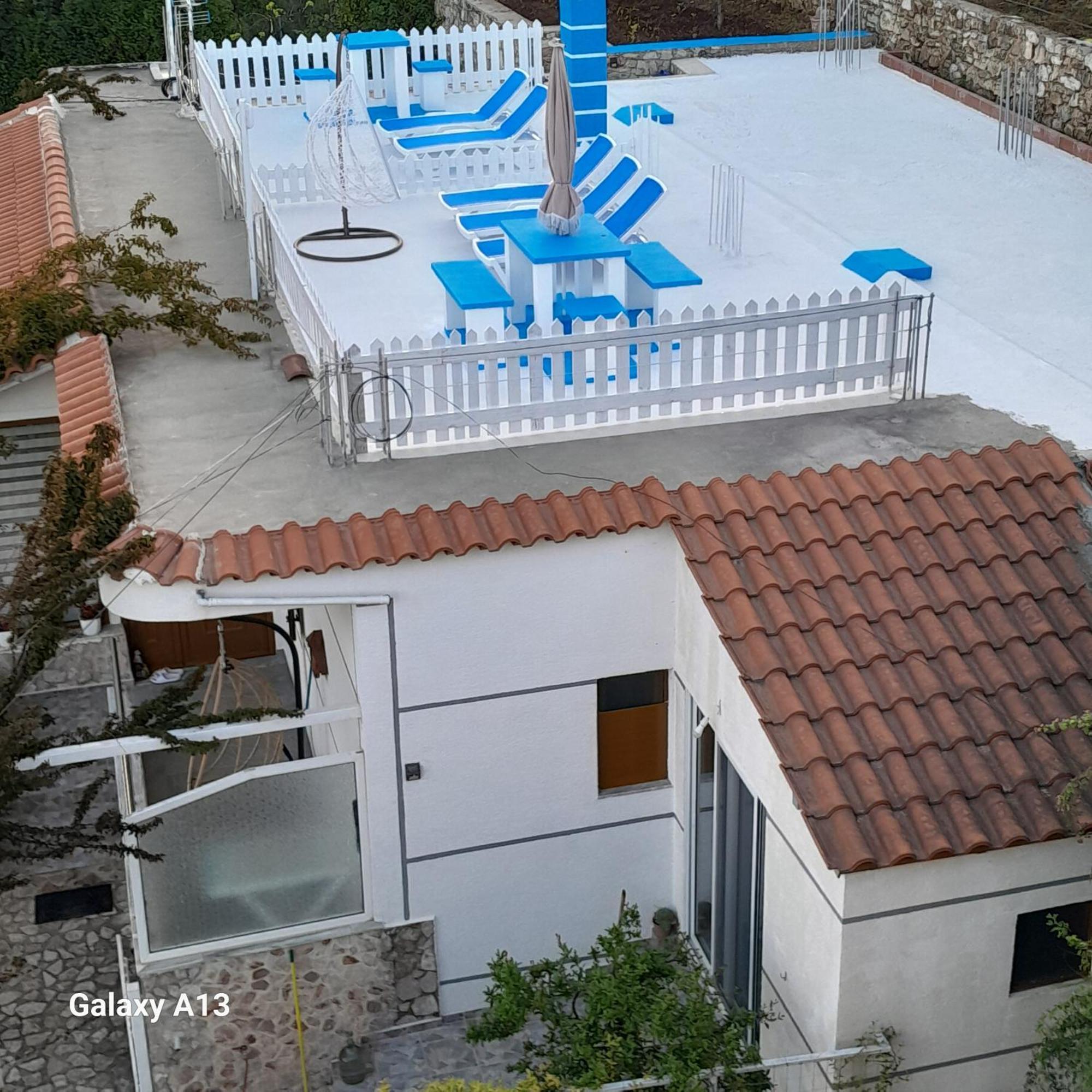 Luxury Dennis Home Sarandë エクステリア 写真